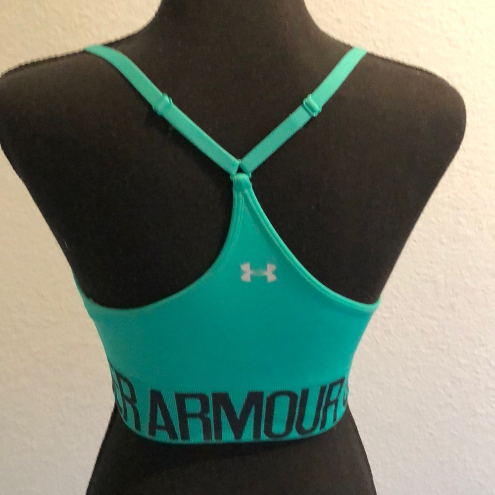 Woman’s under armour sports bra. Racerback, adjustable straps. Sz large. - Picture 1 of 5